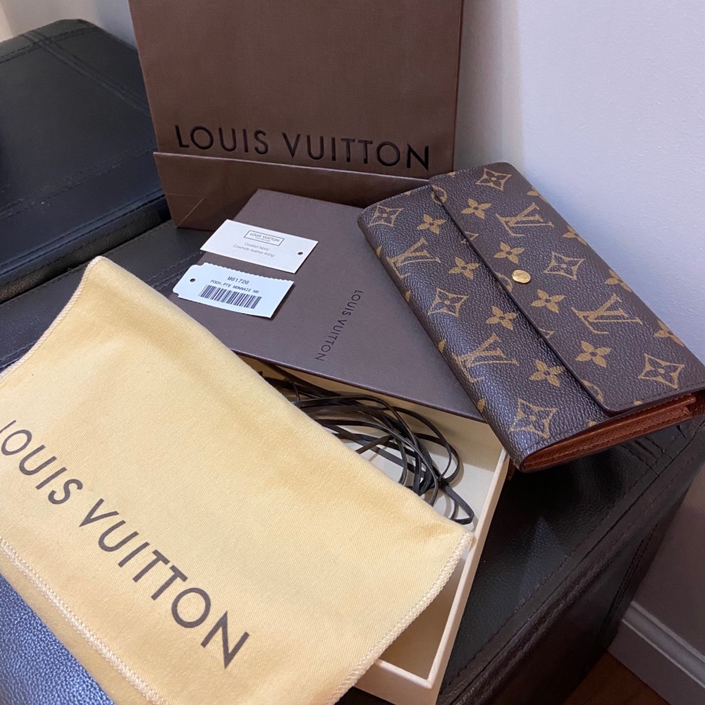 Louis Vuitton Pouchette Porte-Monnaie Wallet